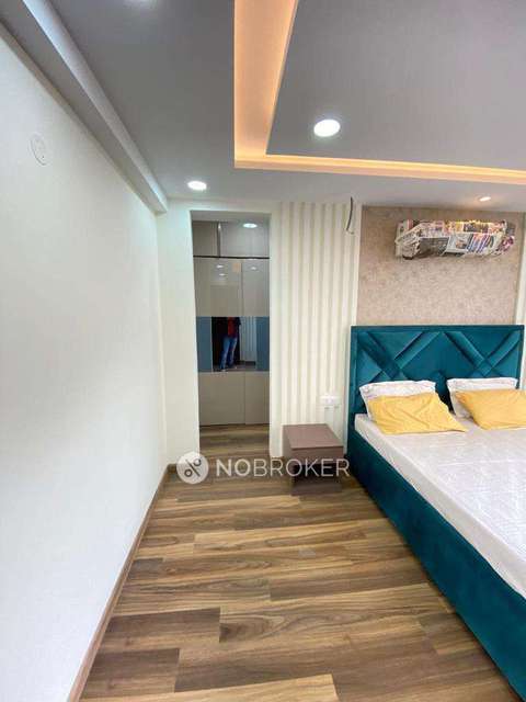 4 BHK Flat In Sb For Sale  In Sector 43
