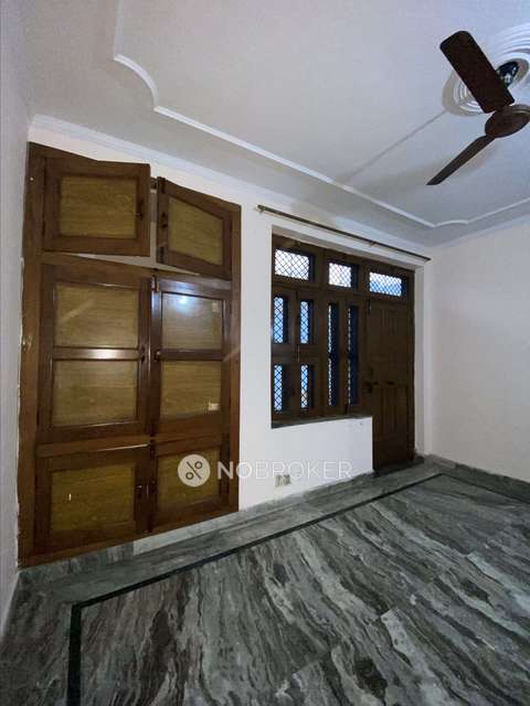 2 BHK House for Rent  In Sector 10a
