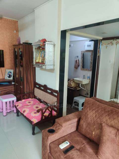 1 BHK Flat In Disha Chs For Sale  In Borivali West