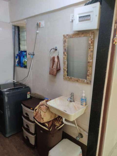 1 BHK Flat In Disha Chs For Sale  In Borivali West