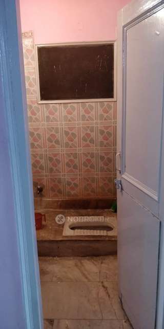 2 BHK Flat For Sale  In Okhla