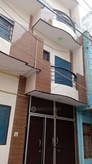 4+ BHK House For Sale  In  Nangloi 