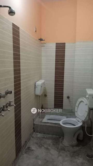 4+ BHK House For Sale  In  Nangloi 