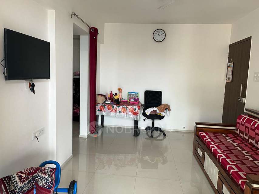 1 BHK Flat In Palladium Plus for Rent  In Dhanori