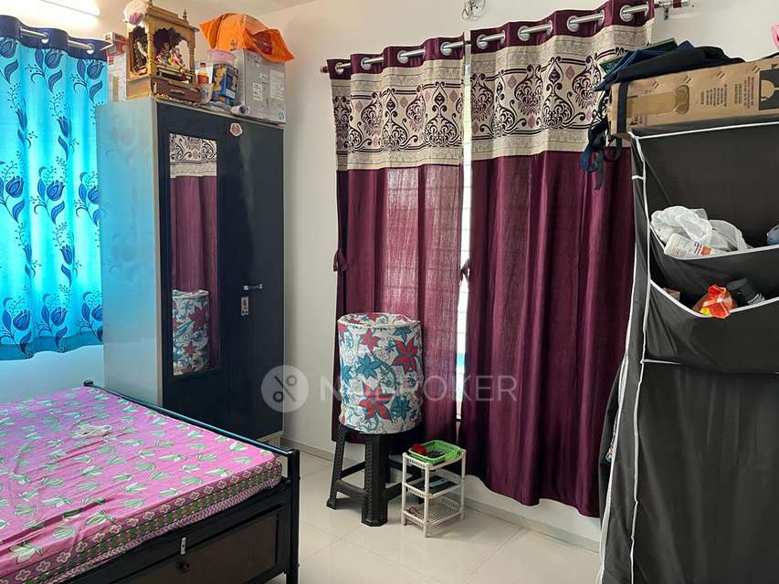 1 BHK Flat In Palladium Plus for Rent  In Dhanori
