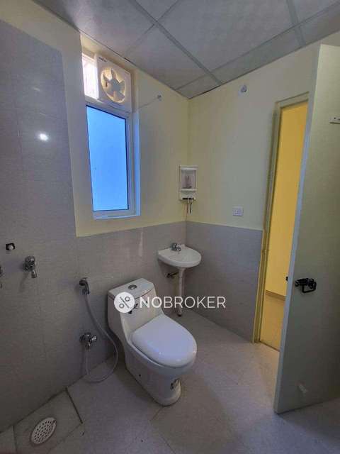 2 BHK Flat In Pyramid Urban 67a For Sale  In Sector 67a