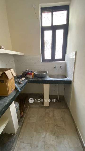 2 BHK Flat In Chander Nagar Society For Sale  In Ramprastha Colony