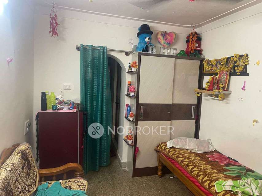 1 RK House for Rent  In Hoodi Circle