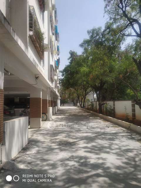 3 BHK Flat In Sri Sai Grand Homes For Sale  In Peerzadiguda