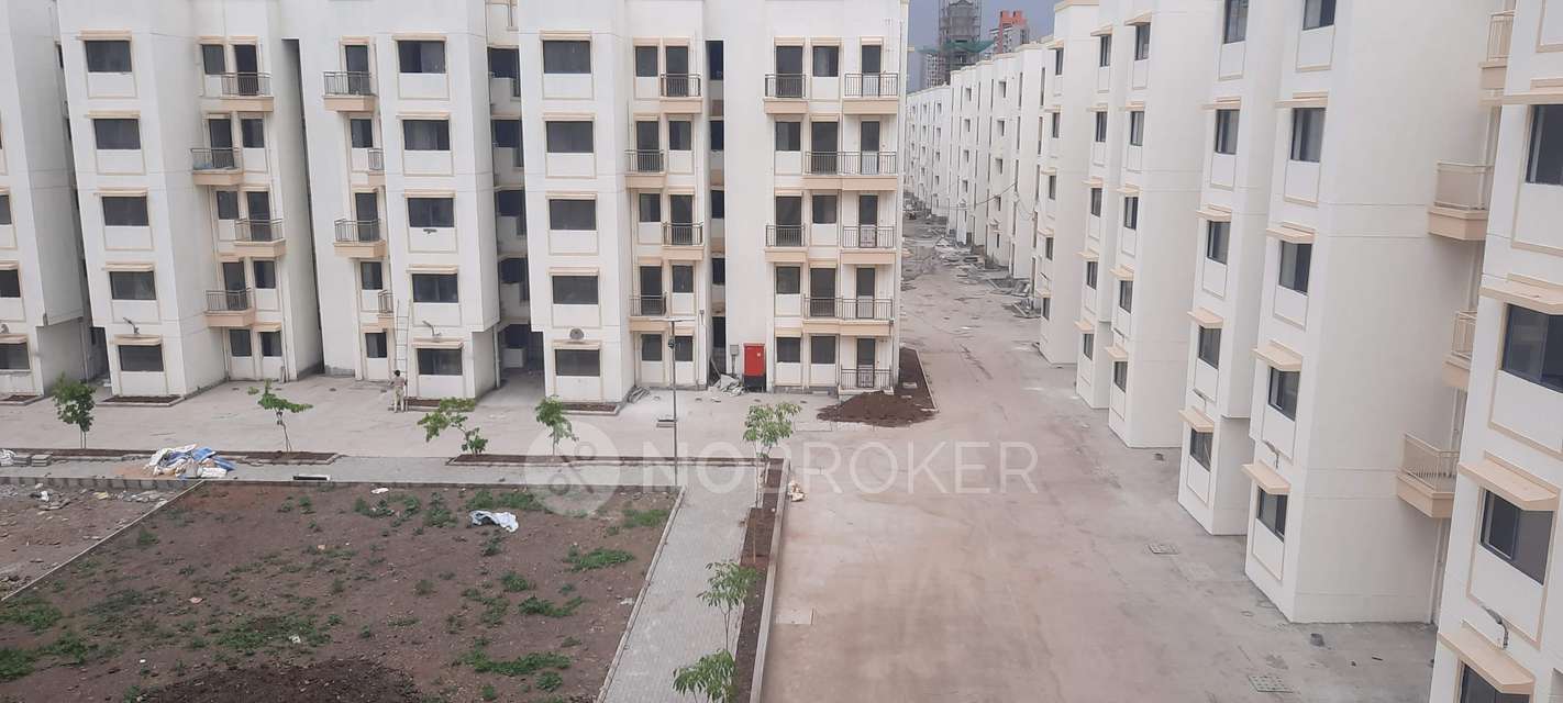 1 RK Flat In Peninsula Address One Phase 2 for Rent  In Gahunje