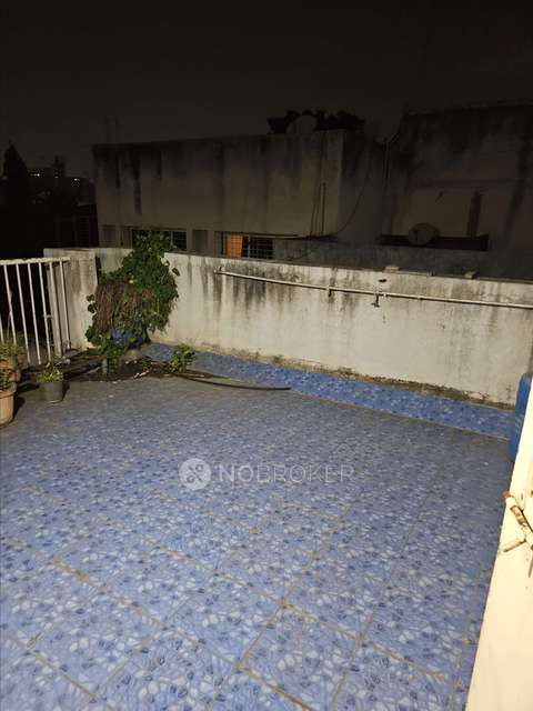 2 BHK Flat for Rent  In Mhada Colony