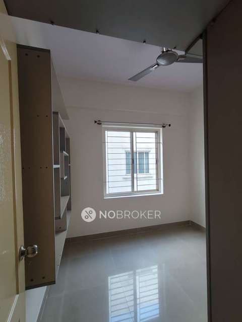 2 BHK Flat In Icon Honey Pool For Sale  In Bommasandra