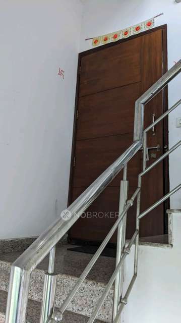 2 BHK Flat In Standalone Building  For Sale  In Ramesh Nagar