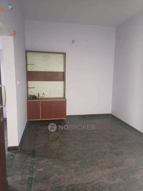 2 BHK Flat In Standalone Building  for Rent  In Banashankari