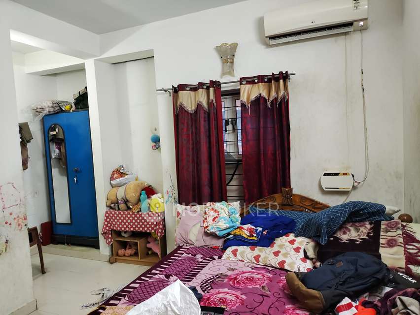 3 BHK Flat In Voora Prithvi Apartments, Kottivakkam For Sale  In Kottivakkam