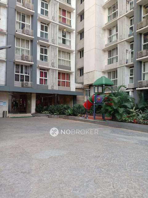 2 BHK Flat In Omkar Meridia For Sale  In Kurla West