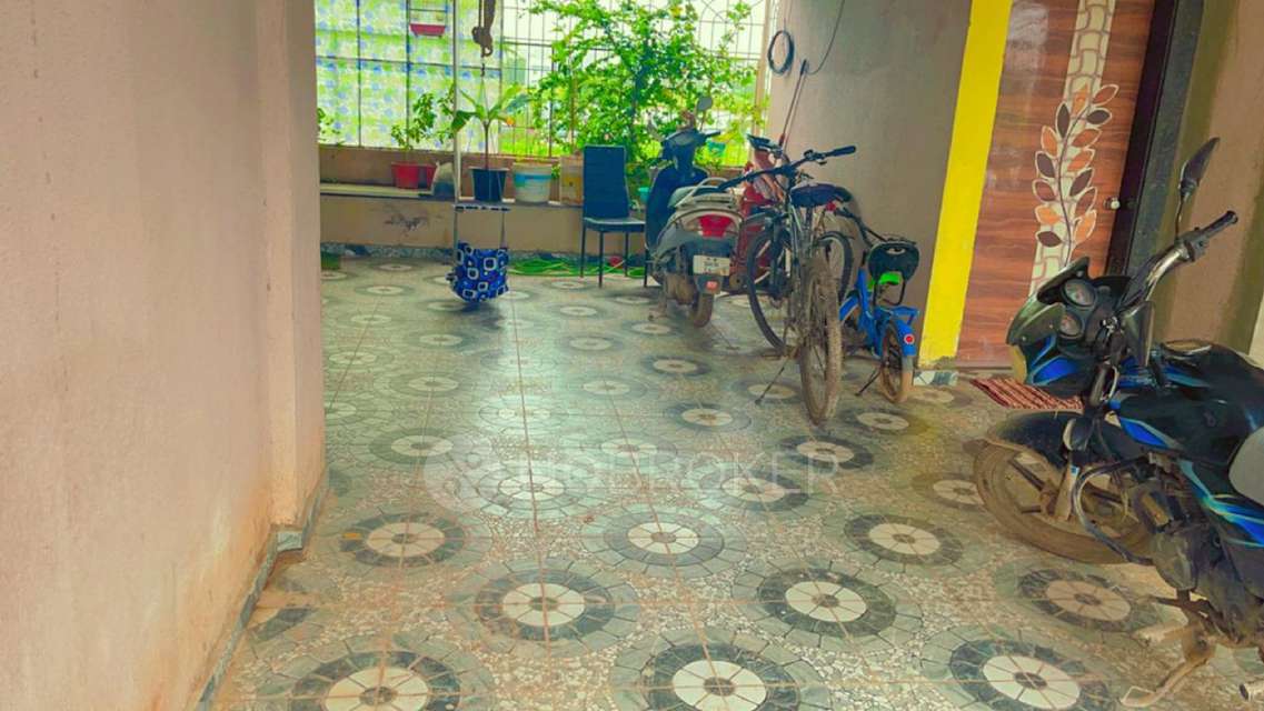 2 BHK House for Rent  In Marunji Rd ( No Lift 3rd Floor )