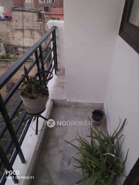 1 BHK Flat For Sale  In Chhatarpur