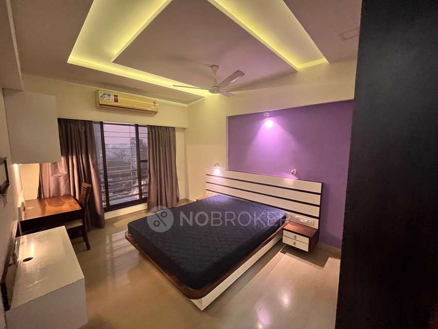 2 BHK Flat In Ekta Bhoomi Gardens Iii, Borivali East for Rent  In Borivali East