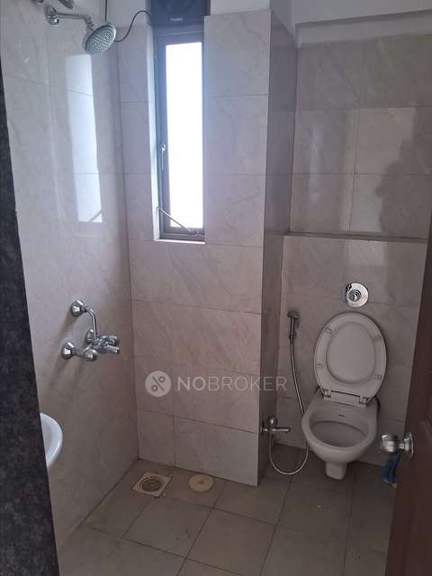 2 BHK Flat In Sky Towers for Rent In Bhukum