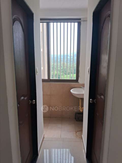 2 BHK Flat In Sky Towers for Rent In Bhukum