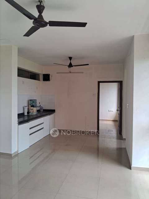 2 BHK Flat In Sky Towers for Rent In Bhukum