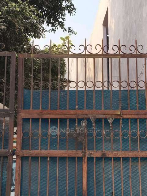 1 RK Flat In Apartment for Rent  In Sanjay Colony