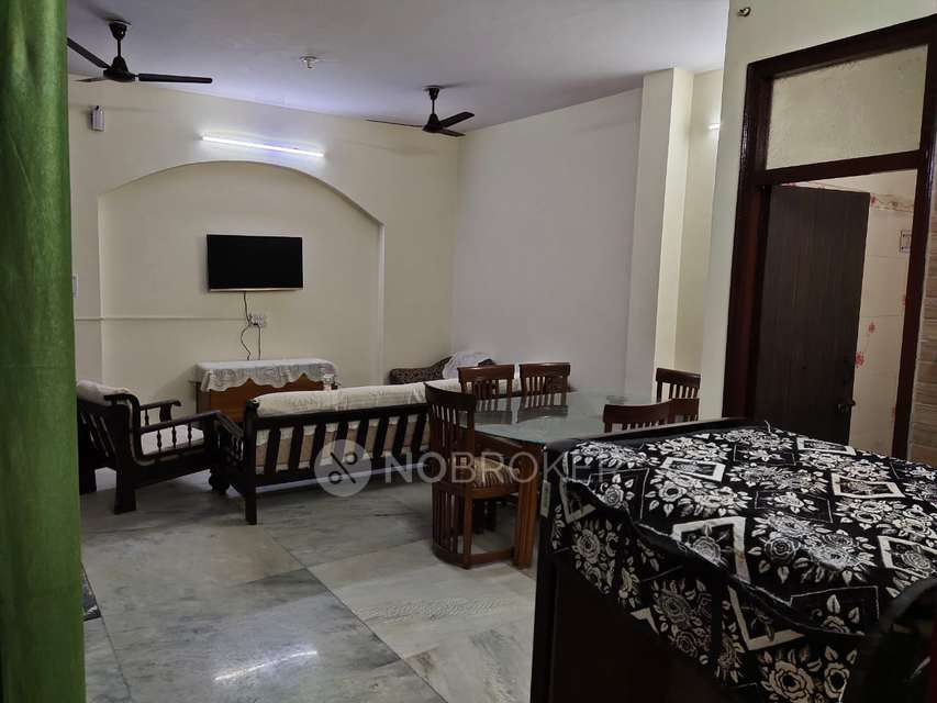 Godown/Warehouse in Tagore Garden Extension, Delhi for Rent 