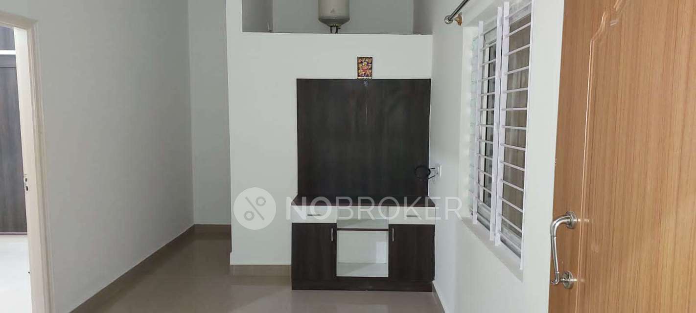 1 BHK Flat for Rent  In Hsr Layout