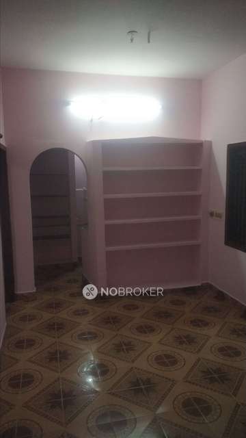 1 BHK Flat In Bharath Apartment For Sale  In Chromepet