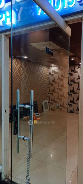 Shop in , Sector 18, Noida for Rent 