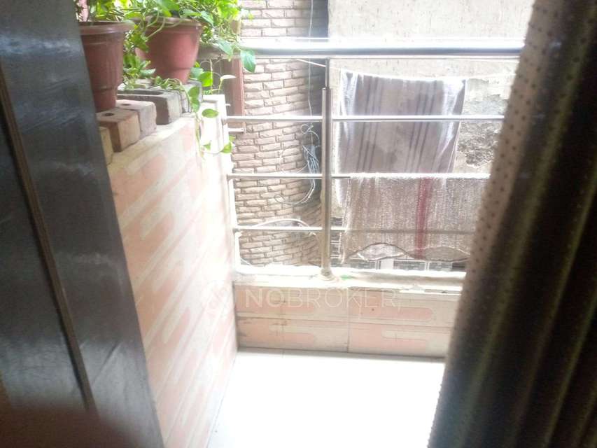 2 BHK Flat In Shri Radhey For Sale  In Uttam Nagar