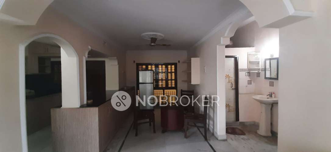 2 BHK Flat In Laxmi Nivas Apartment For Sale  In Kondapur