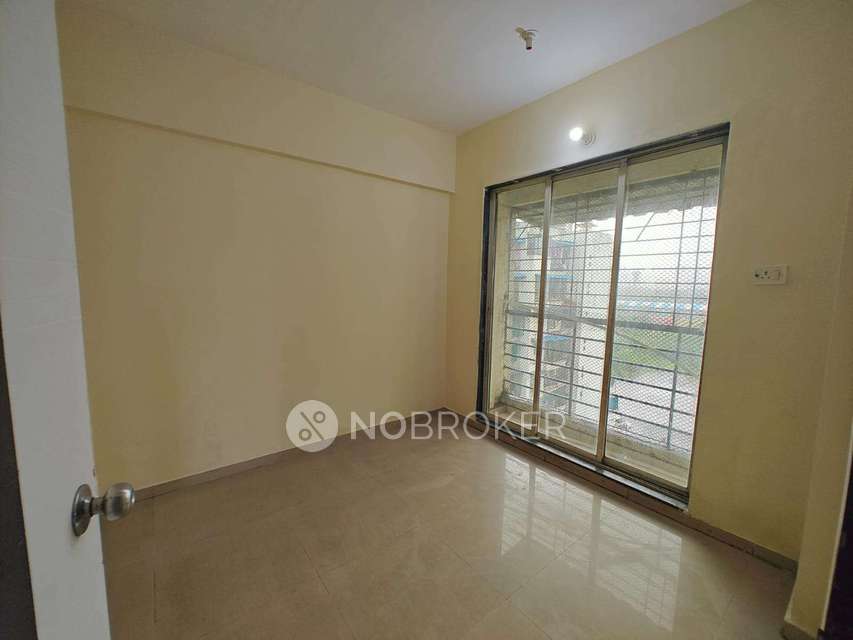 2 BHK Flat In Green View Chs For Sale  In Taloja