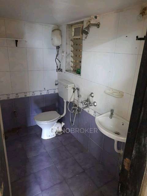 1 BHK Flat In Green Tower For Sale  In Andheri West