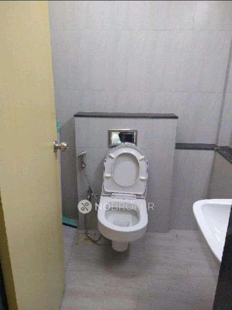 2 BHK Flat In Godrej Central, Chembur For Sale  In Chembur East