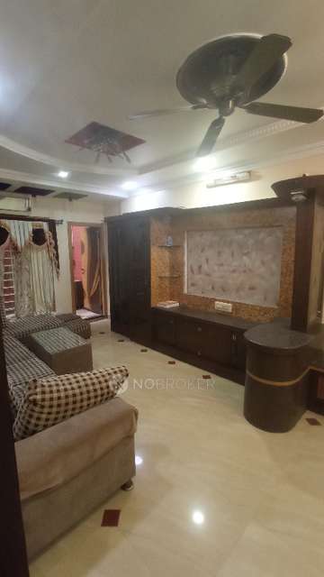 2 BHK Flat In Up Shelter Apartment For Sale  In Seshadripuram