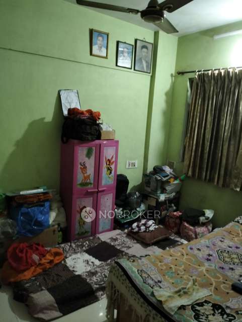 2 BHK Flat In West View Chs Kandivali, Kandivali West For Sale  In Kandivali West