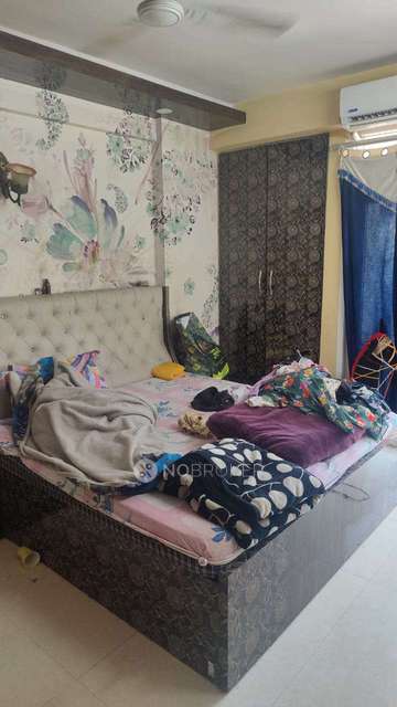 3 BHK Flat In The Merlin For Sale  In Vasundhara