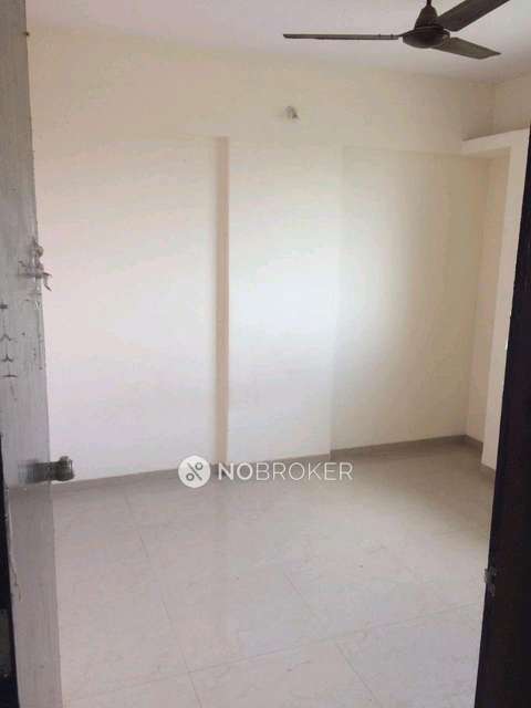 1 BHK Flat In Spring Woods For Sale  In Hinjawadi