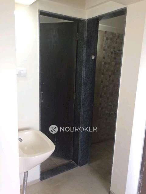 1 BHK Flat In Spring Woods For Sale  In Hinjawadi