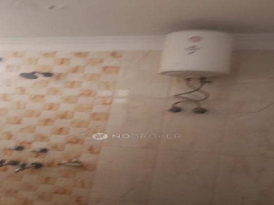 3 BHK Flat In Standalone Building  For Sale  In  Mahavir Enclave