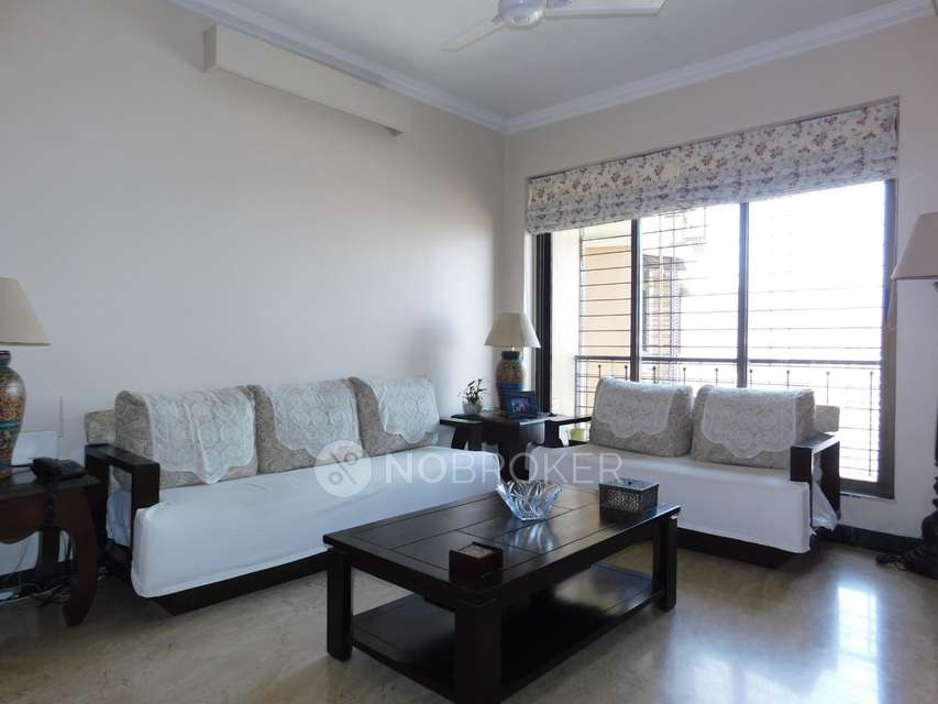 2 BHK Flat In Willows Twin Tower Chs For Sale  In Mulund West