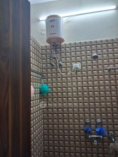 PG for Girls in Janakpuri