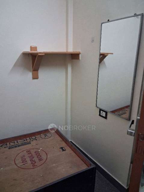 PG for Girls in Janakpuri