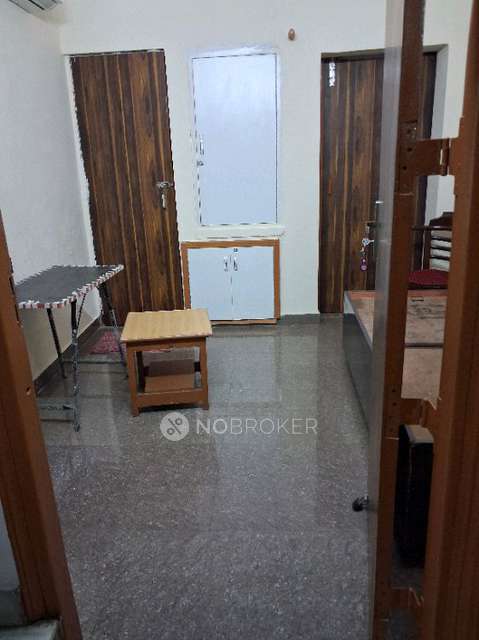 PG for Girls in Janakpuri