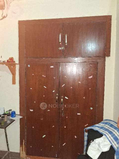 PG for Girls in Janakpuri