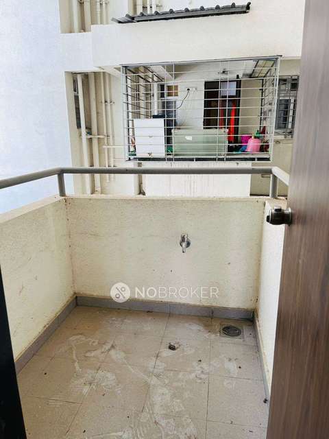3 BHK Flat In Majestique Towers East for Rent  In Kharadi