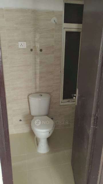 2 BHK Flat In Ajnara Panorama For Sale  In Sector 22a