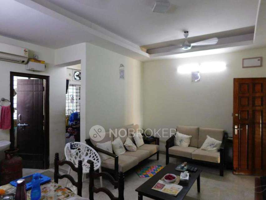 2 BHK Flat In Ameena Royal Residency For Sale  In Mehdipatnam